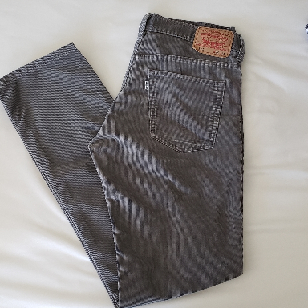 Gray corduroy Levi's